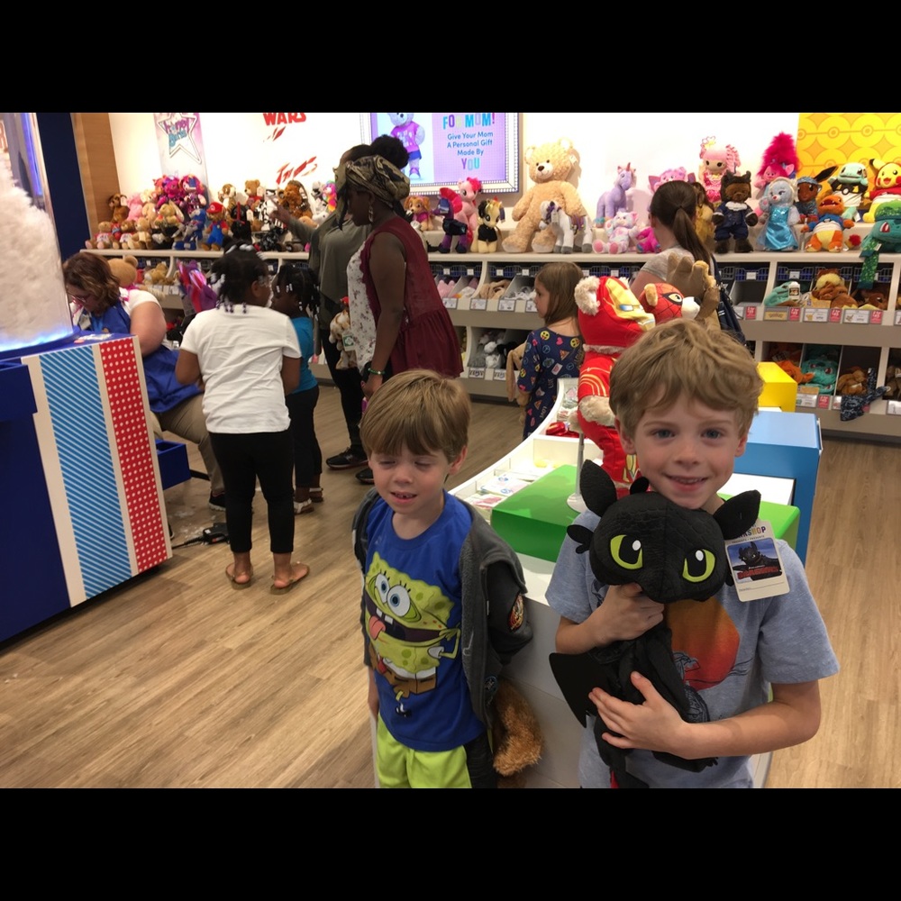 Meet your Posher, Mc